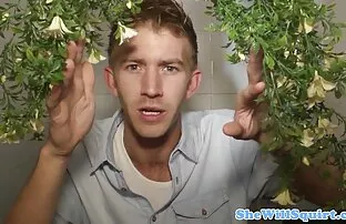 مثليات في سترة بيضاء الجنس اللسان و الاستمناء اجمل افلام اجنبية سكس