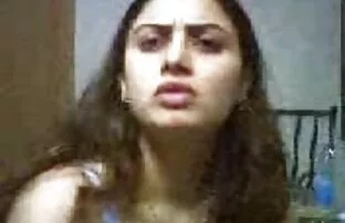 الزوجة مص احله سكسي اجنبي في الحمام