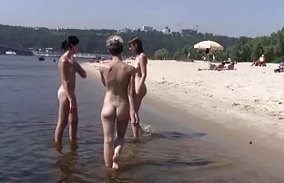 فتاة يستمني على كاميرا ويب في السرير اجمل افلام اجنبي سكس