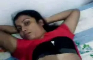 الفتاة اجمل بنات سكس اجنبي في تنورة صغيرة