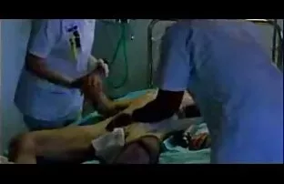 سيدة مع كبير الثدي يأخذ الشارع احلى افلام سكس اجنبي دش على الكاميرا